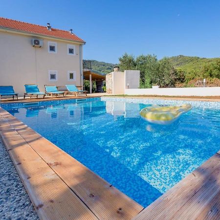 Holiday Home Antonija Stari Grad  Buitenkant foto