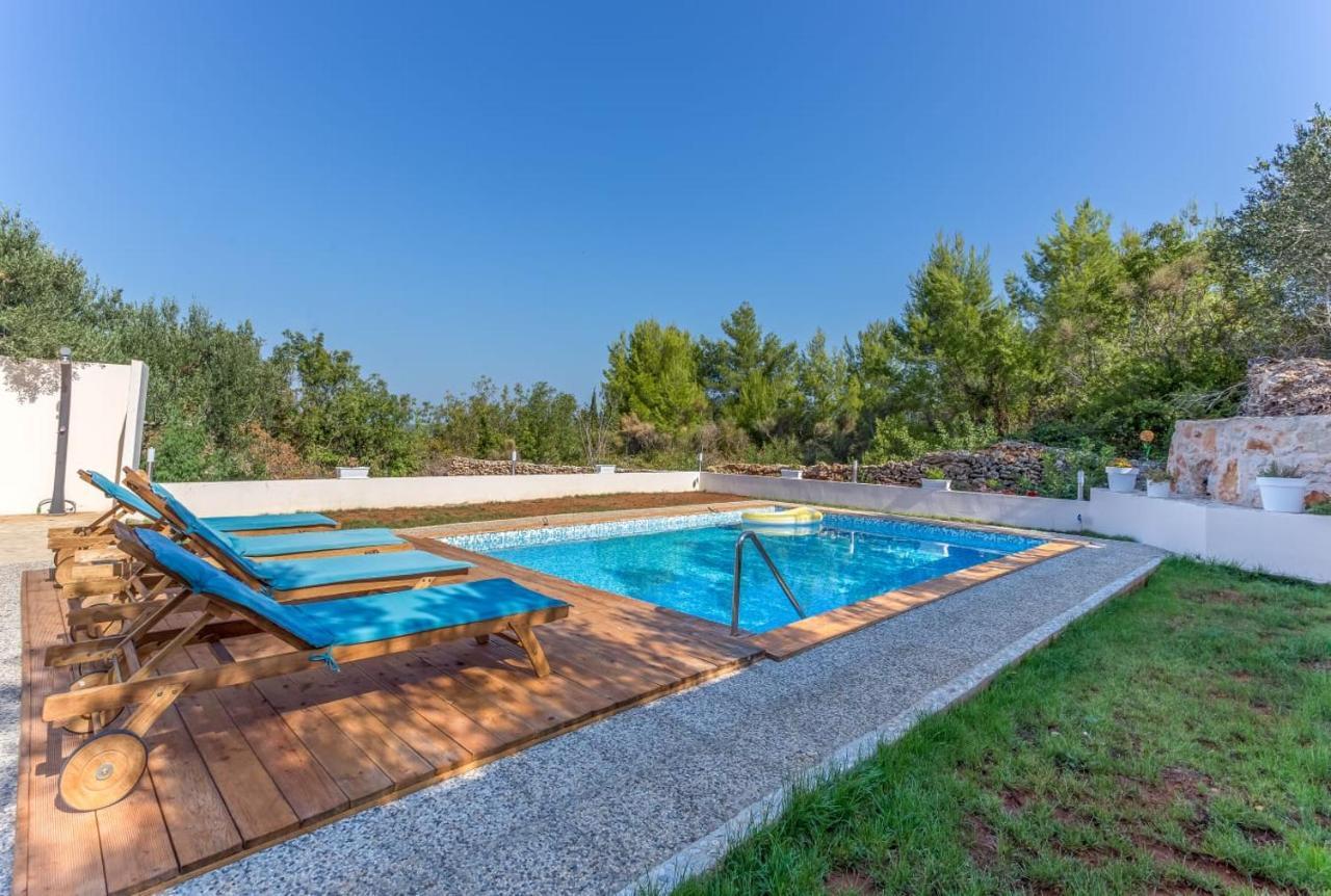 Holiday Home Antonija Stari Grad  Buitenkant foto